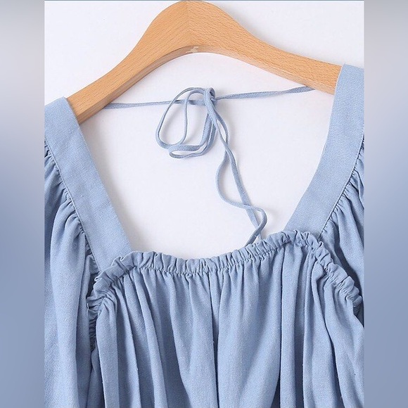 Forever 21 Square Neck Puff-Sleeves Crop Top - Picture 2 of 11